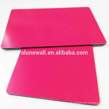 Recubrimiento de PVDF rojo rosa 4 * 0.3 mm fuera de paneles compuestos de plástico de aluminio decorativos